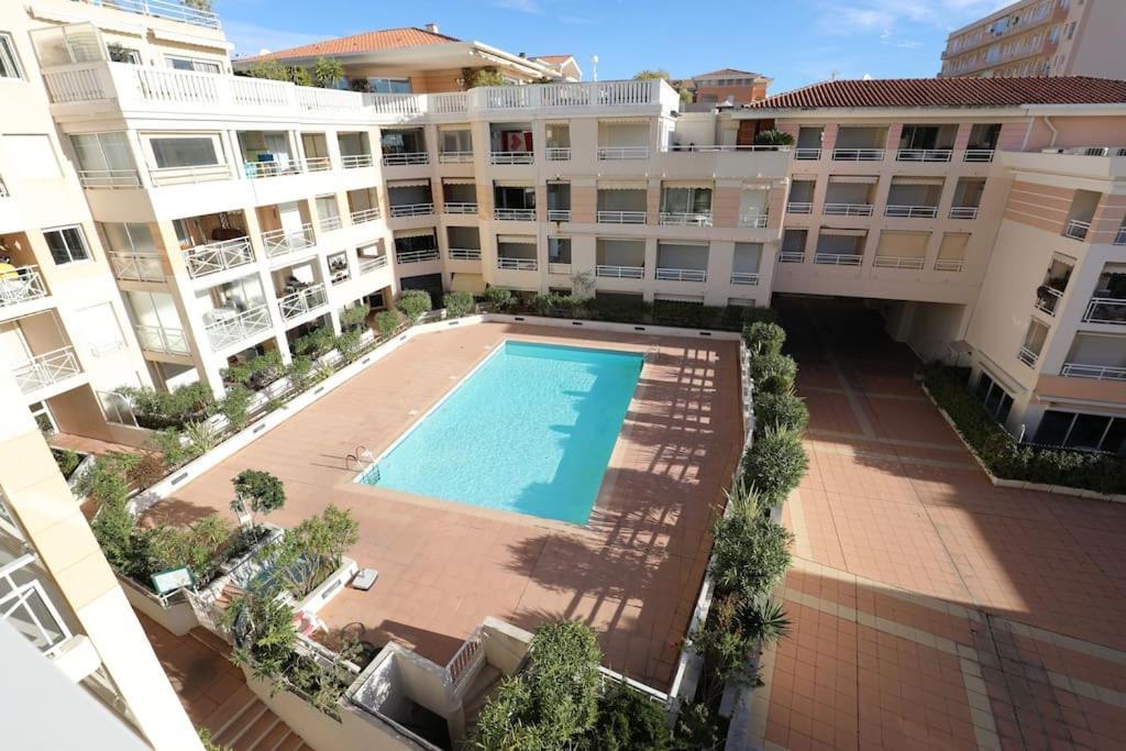 Standing Vue Mer Entre Cannes Et Antibes Golfe Juan Esterno foto